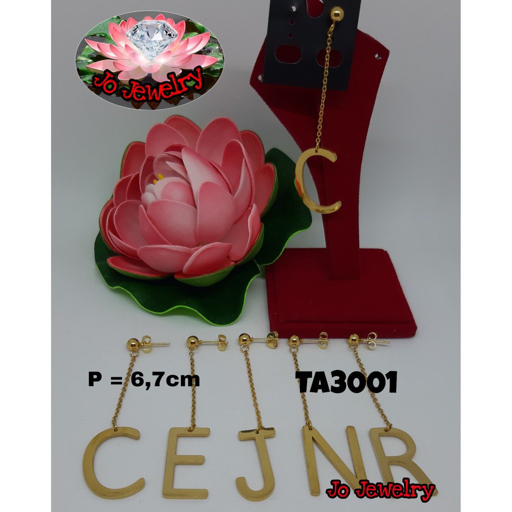 Stainless steel / titanium anting huruf initial