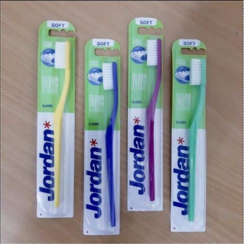 JORDAN sikat gigi dewasa SOFT / HARD