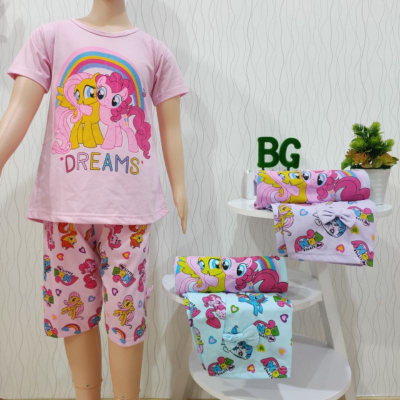 

Set lucu kuda pony