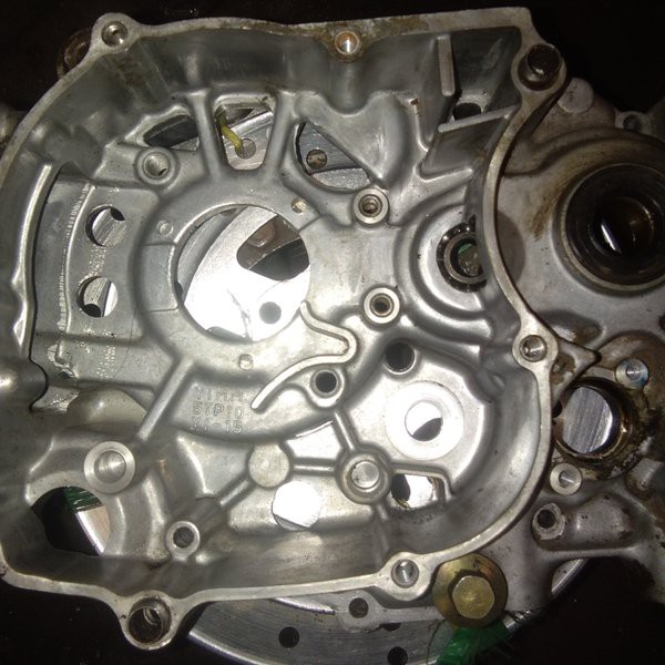 karter kiri krengkes crankcase kiri yamaha jupiter z original copotan