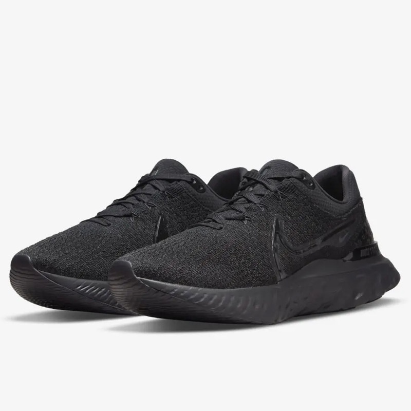 nike react infinity run triple black