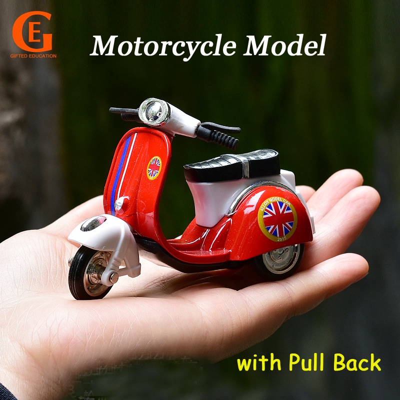 Vespa Mainan Simulasi Motor Lokomotif Retro Dengan Fungsi Pull Back Untuk Anak