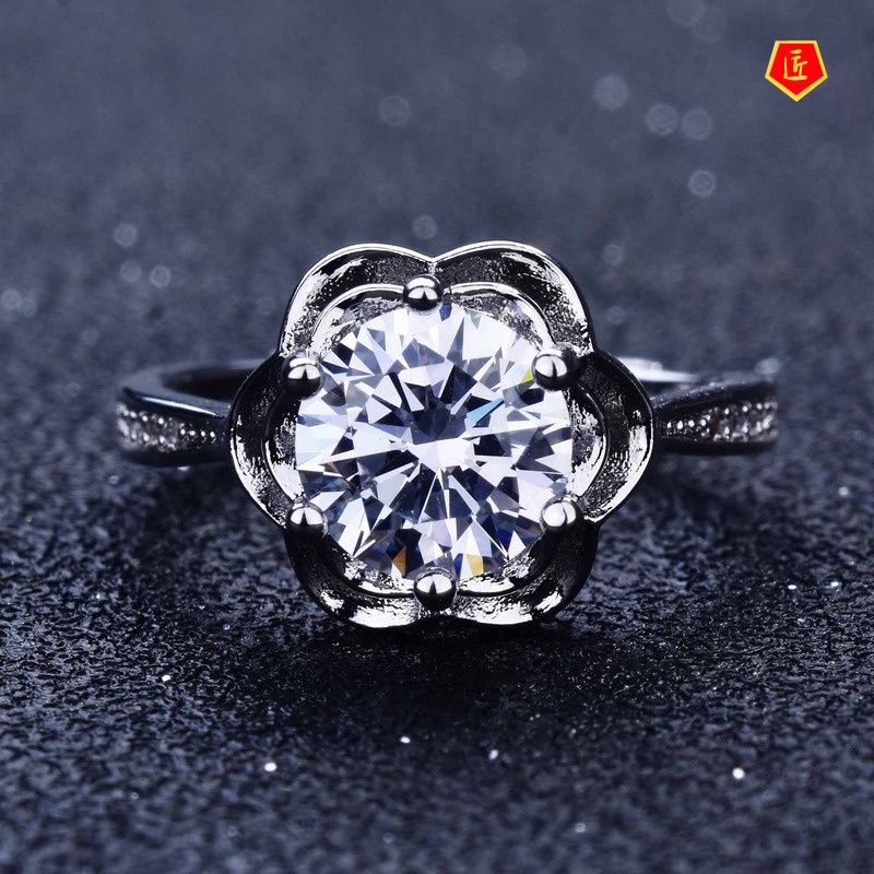 [Ready Stock]Pt950 Inlaid Moissanite Flower Ring Elegant