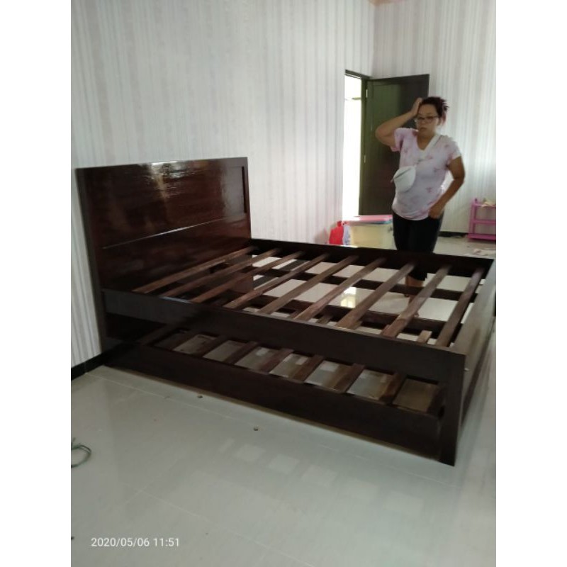 Ranjang divan tempat tidur Sorong 180/180