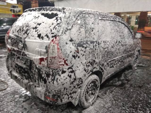 Shampoo Mobil dan Motor Wax 500ml dan Alat Cuci Salju