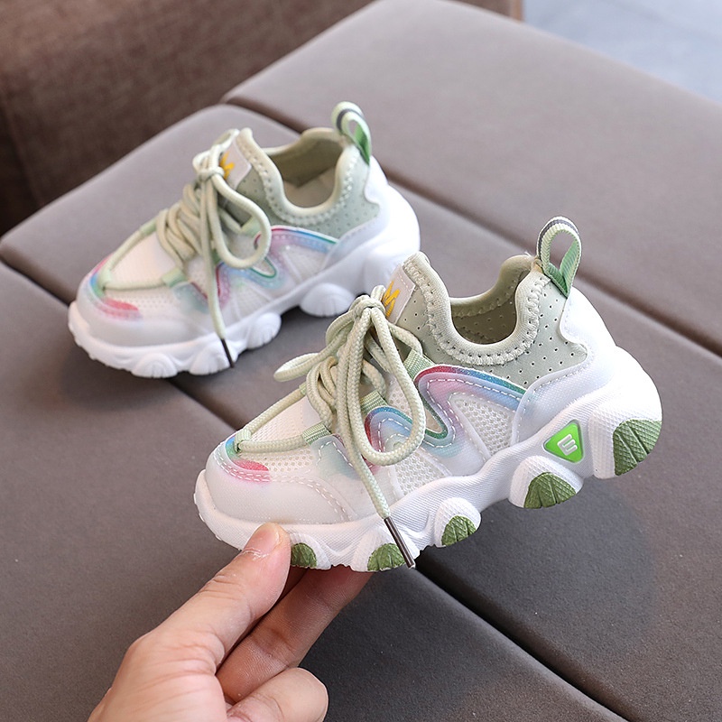 Sepatu Sneakers Olahraga Breathable Super Ringan Kualitas Bagus Untuk Anak