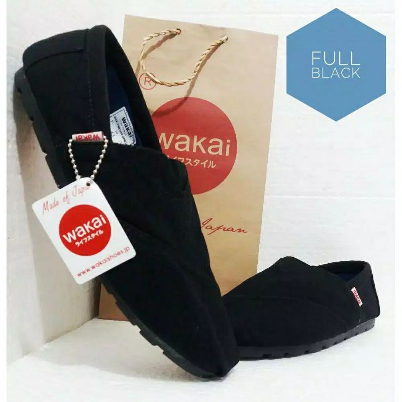 SEPATU WAKAII FULL BLACK HITAM PRIA TERMURAH/SEPATU CASUAL PRIA/SEPATU SLIP ON PRIA/SEPATU PRIA HITAM POLOS