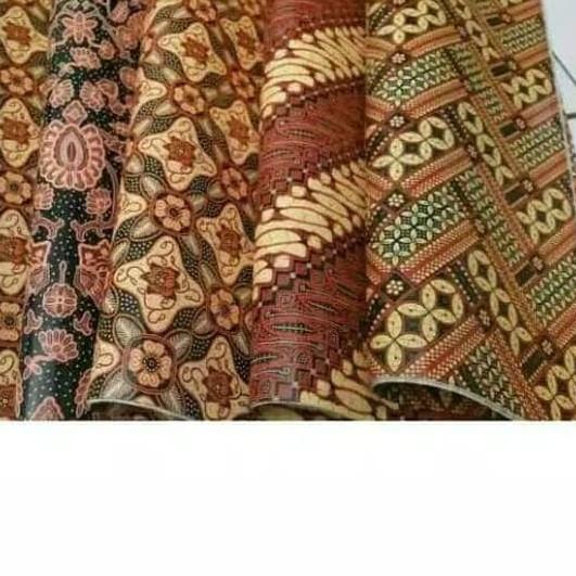 

KERTAS KADO KIKY BATIK ISI 50 LBR ( PAK ) ORIGINAL