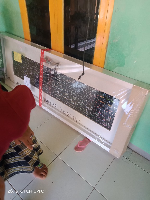 Pintu Kamar Mandi Pvc Motif Lukisan Batik Hitam Ukiran Hologram Minimalis