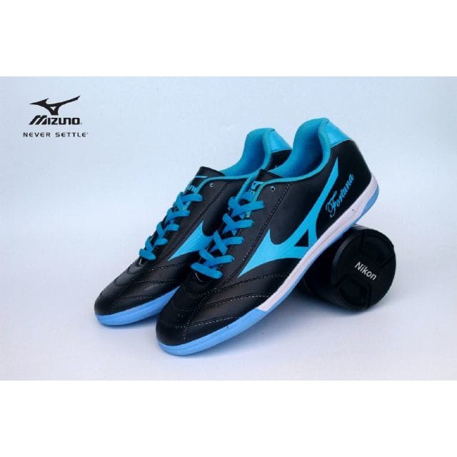 SEPATU FUTSAL MIZUNO FORTUNA BIRU LIST HIJAU