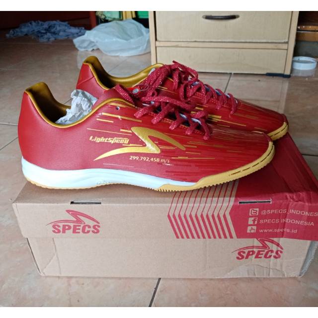 Sepatu futsal lightspeed Reborn