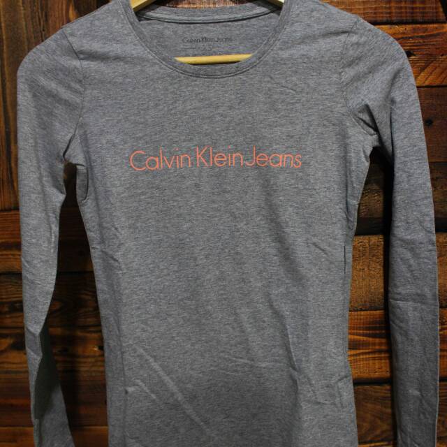 Baju tshirt wanita calvin klein jeans ck1010