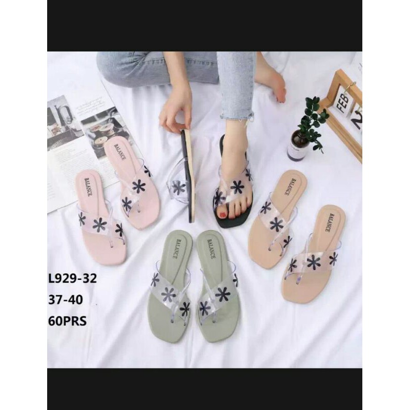 Sandal wanita terbaru 2021