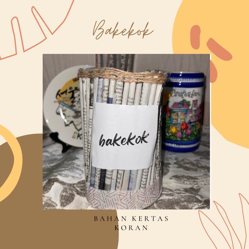 

tempat pensil berbahan kertas koran