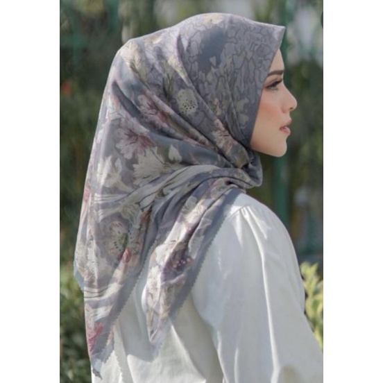 Preloved Buttonscarves DaisyTermurah