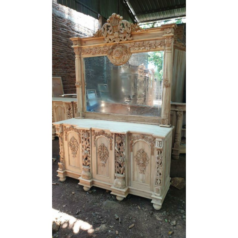 meja rias ukir shima/meja ukir jepara.