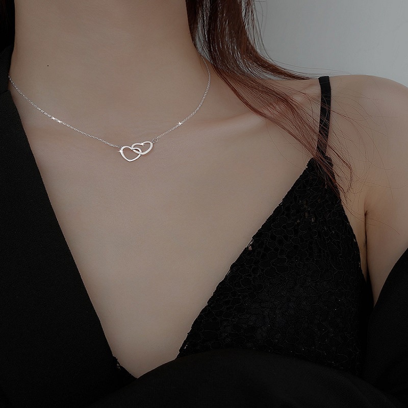 Kalung Choker Bentuk Hati Aksen Rumbai Warna Emas Untuk Wanita