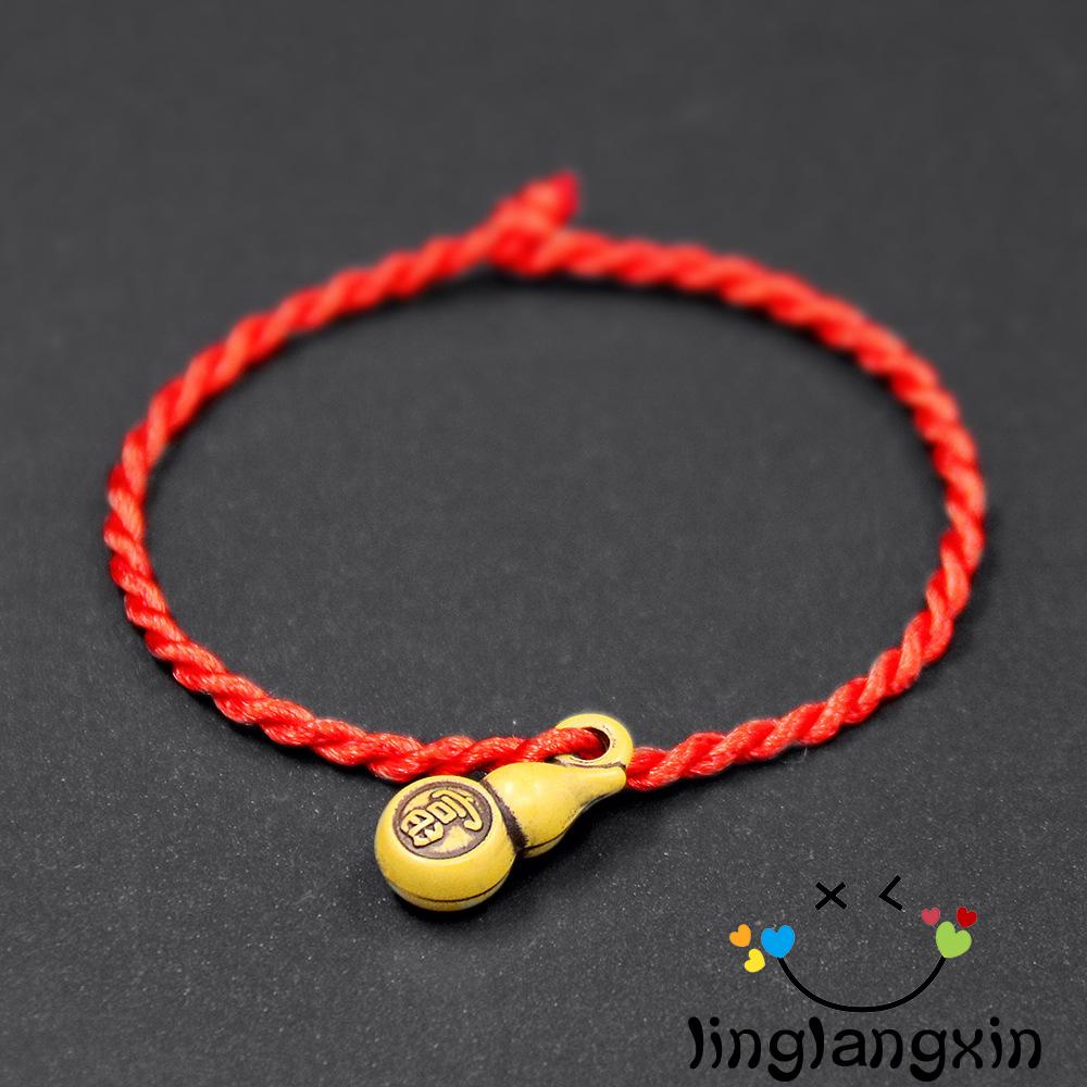 Gelang Tali Warna Merah Aksen Hati Dan Mawar Untuk Dekorasi