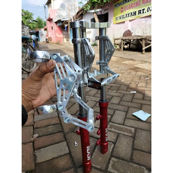 Kupingan lampu model CNC as 31 Cb GL MP TIGER MOTIP robot kupingan lampu depan model cin-cin breket 