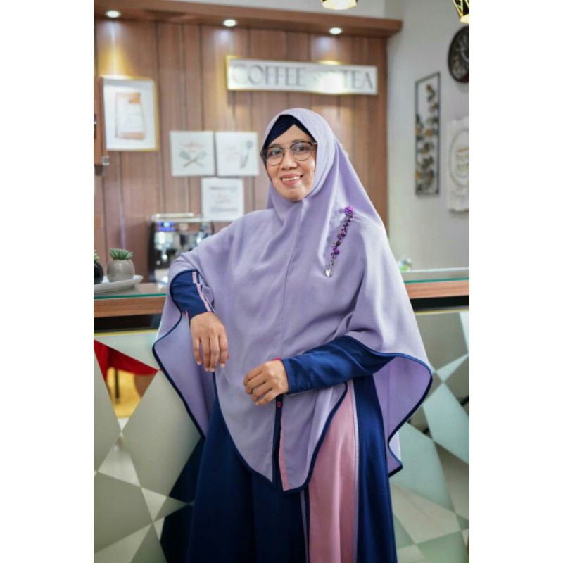 Gamis Aulia Emily Navy Lilac