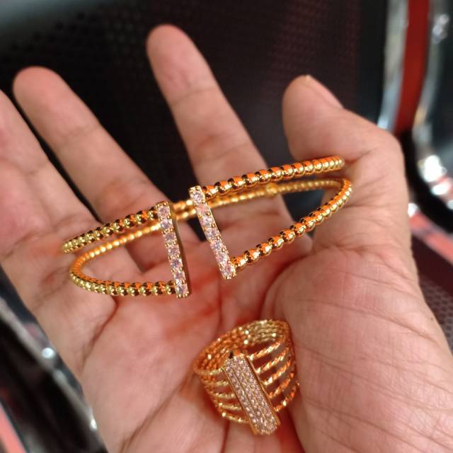 gelang tangan wanita aksesoris gelang tangan wanita  aksesoris wanita murah