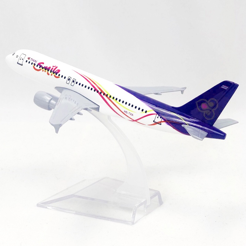 Simulasi Pesawat Terbang Thailand Airbus A320 A320 Bahan Metal Die-cast Ukuran 16CM