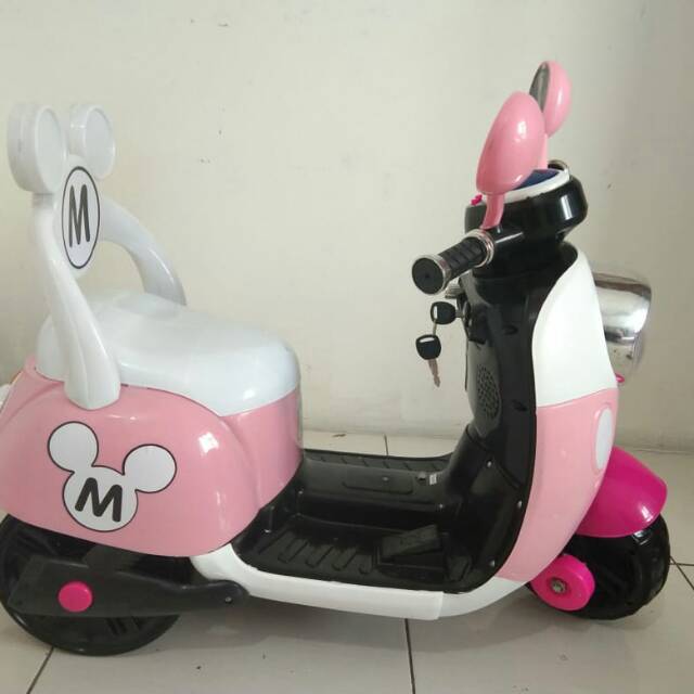 MAINAN MOTOR AKI MICKEY MOUSE(GOSENT/JNE/INDAH CARGO)