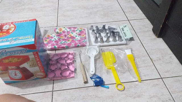 Cetakan Kue Semprit Isi 20pcs