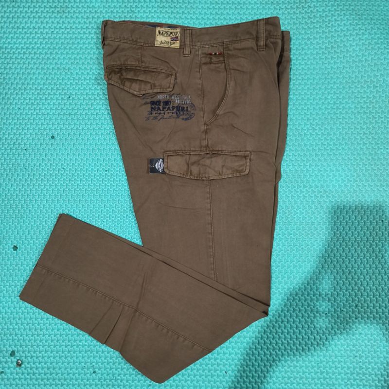 CELANA CARGO PANJANG NAPAPIJRI SIZE 32 SECOND ORIGINAL NAPIPIJRI GEOGRAPHIC MURAH