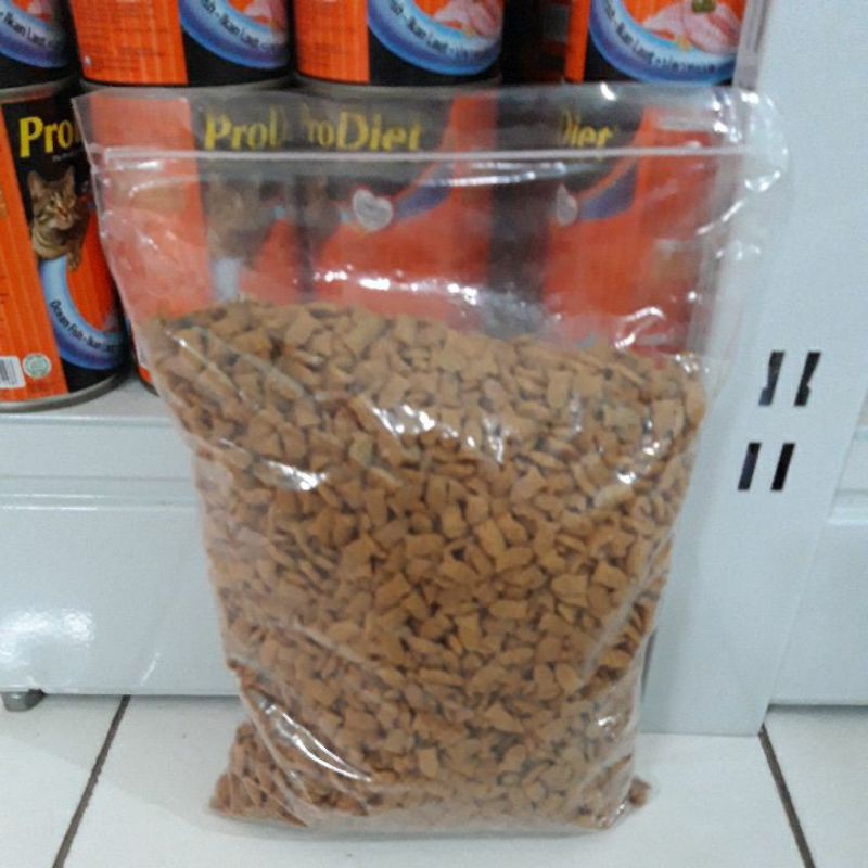 Makanan Kucing ecer Sabina Repack 1 kg / dry food murah