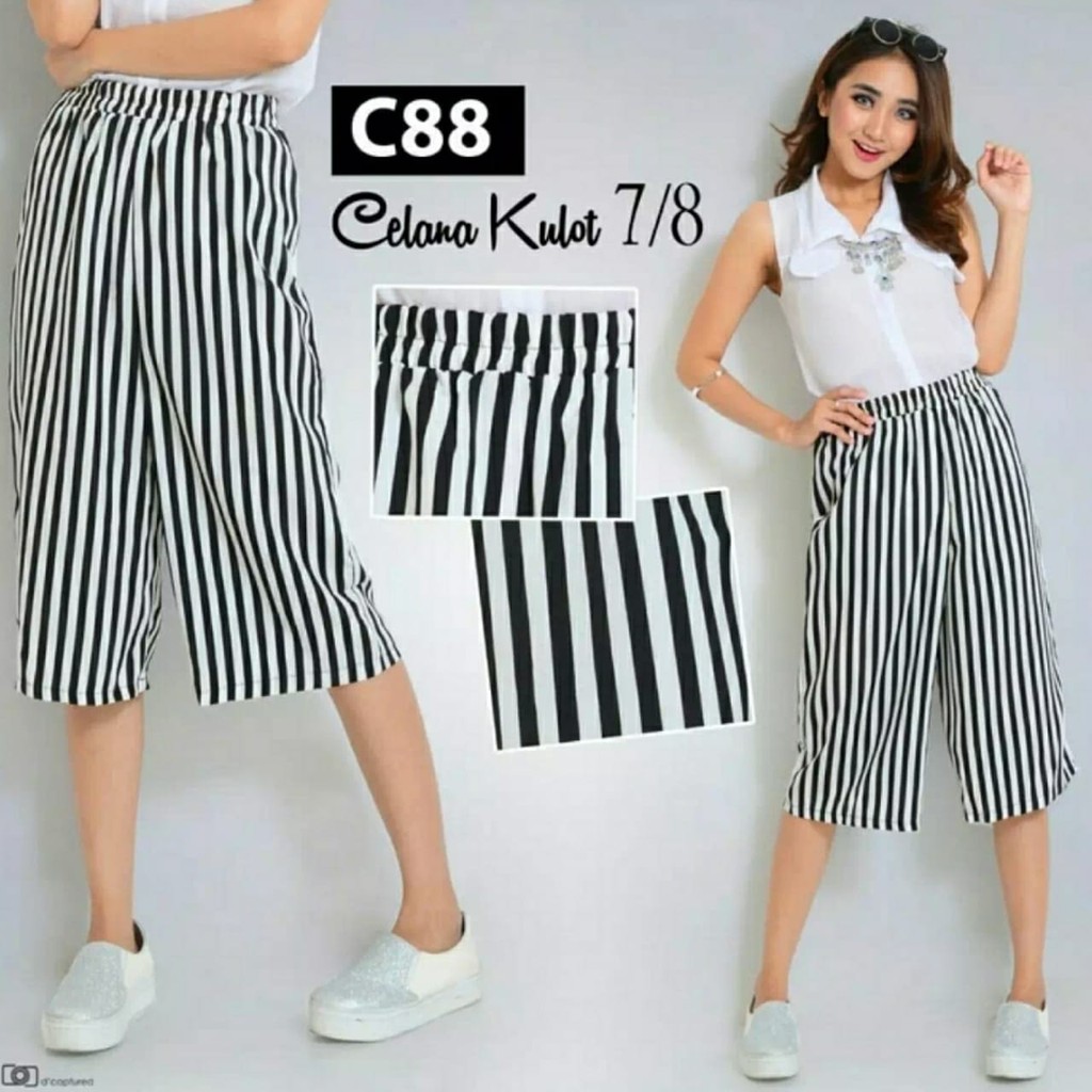 kulot Pendek salur 3/4 jumbo / Wafel Crepe / Celana Pendek Motif