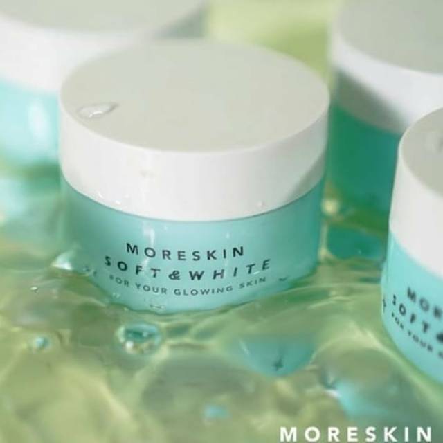 Moreskin soft and white