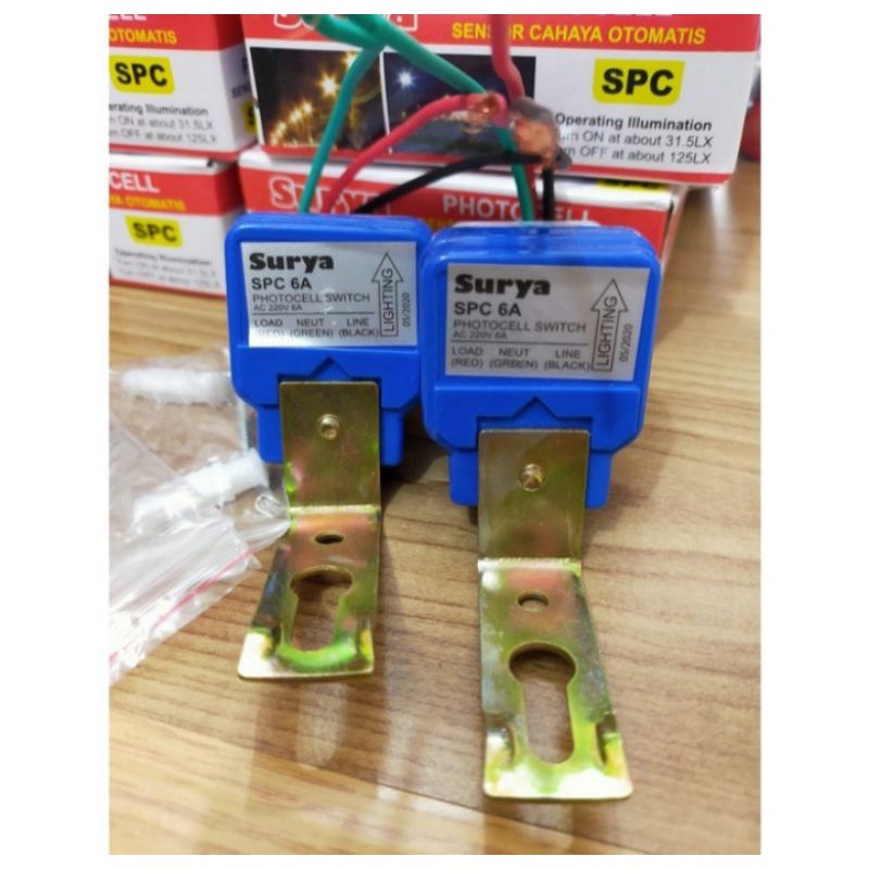 Photocell Photocontrol Fotosell / Switchnya Sensor Cahaya Otomatis SURYA 6A / Sensor