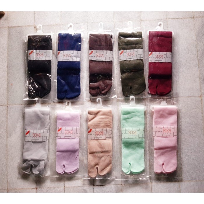 kaos kaki soka panjang warna polos - Abu-abu