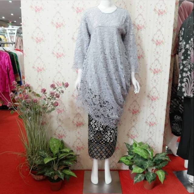 Kebaya modern abu abu