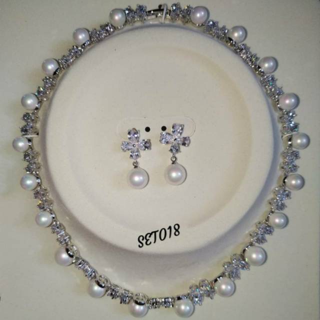 Kalung Set Putih Mt Lux Mutiara