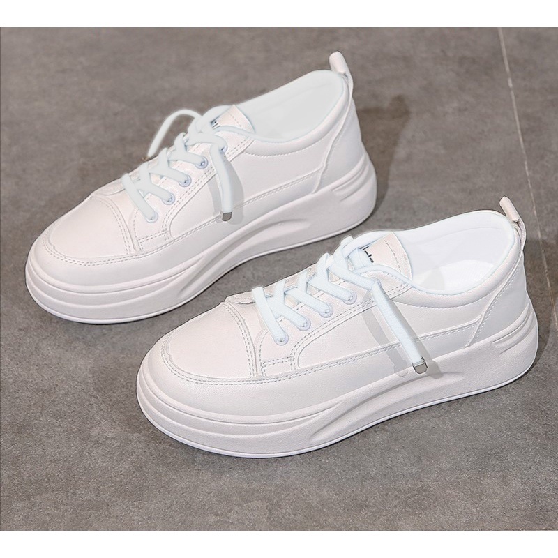 Sepatu Wanita Sneakers Kets Bertali Kasual Fashion Shoes Anti Slip GS 09-4