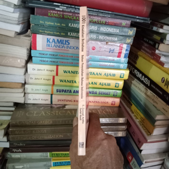 ORI 1001 KESALAHAN BERBAHASA BAHAN PENYULUHAN BAHASA INDONESIA
