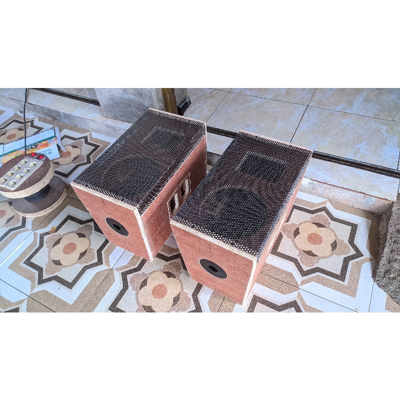 box monitor 10 inchi single tweeter