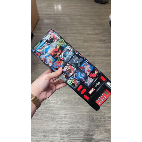 

SMIGGLE POP OUT PENSILCASE MARVEL - tempat pensil smiggle