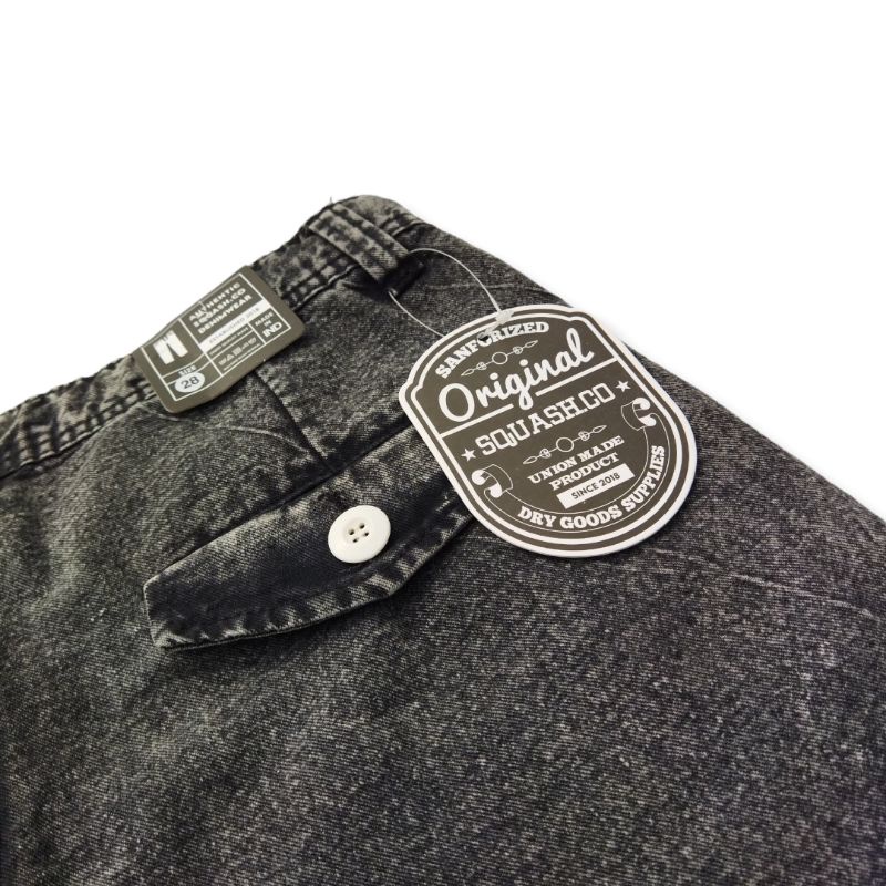 Celana Jens Pendek Laki laki Warna Hitam Snow Celana Pendek Jeans Sandwash Pria Premium Celana Pendek Distro Warna Hitam Celana Diatas Lutut Ukuran 28 29 30 31 32 33