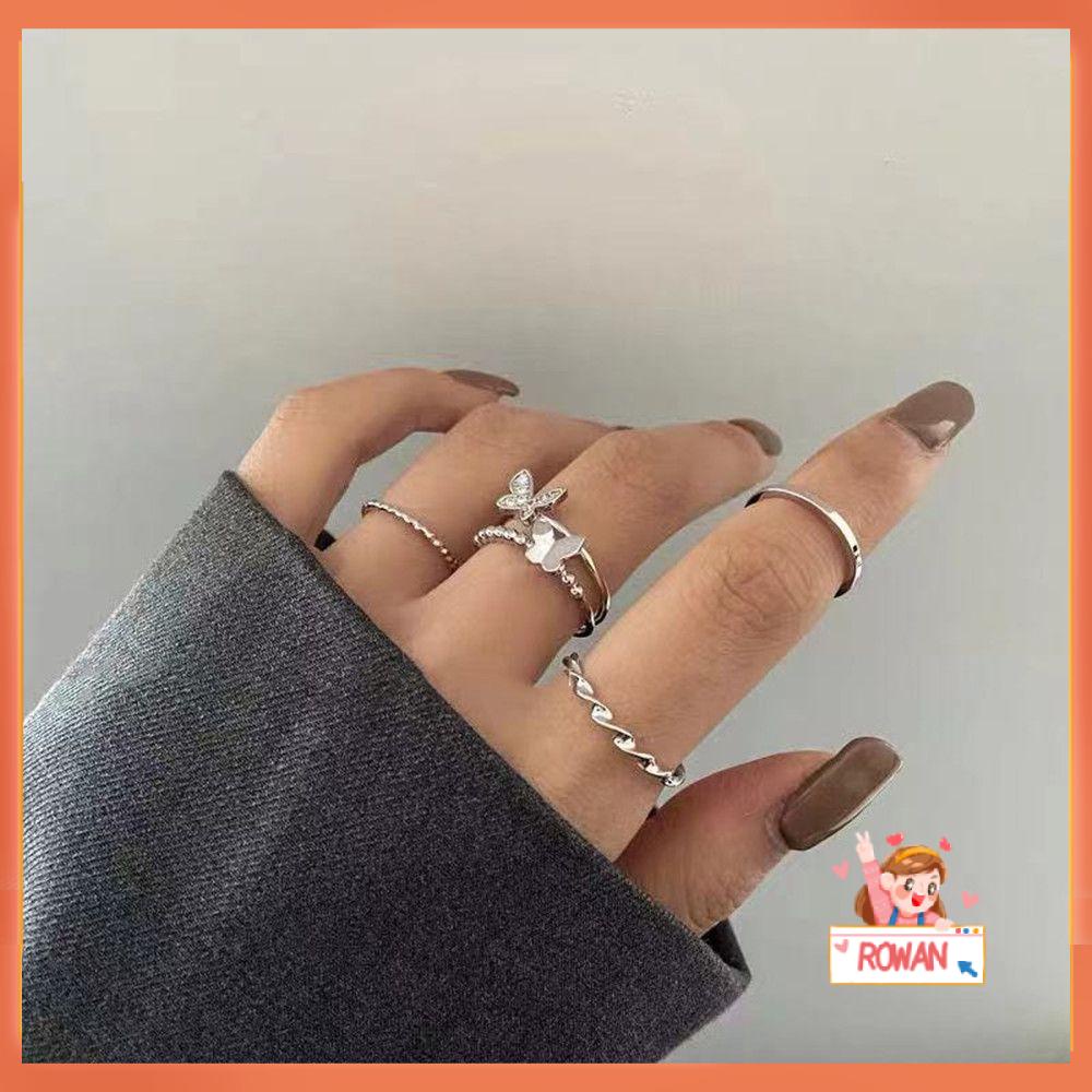 4pcs / Set Cincin Desain Kupu-Kupu Bunga Gaya Hip Hop Punk Dapat Disesuaikan Untuk Wanita Butterfly