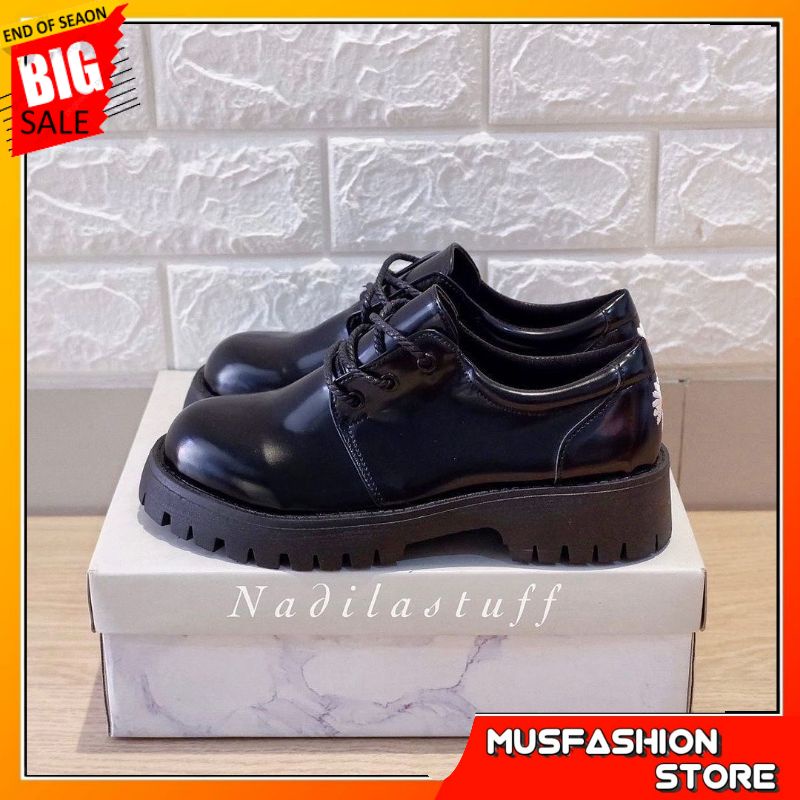 NADILASTUFF Sepatu Sneakers Boots Wanita Bonia Silky Shoes Docmart Original