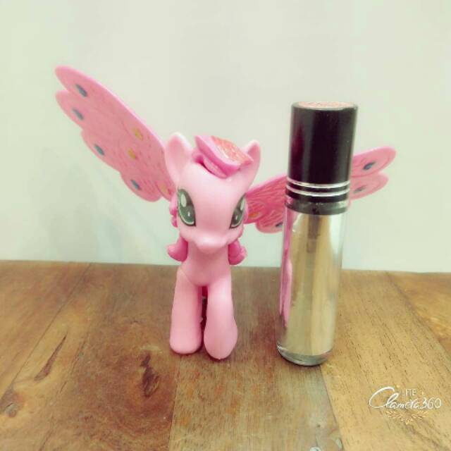 mainan action figure
pinkie pie my little pony wing sayap
tinggi sekitar 3 inch