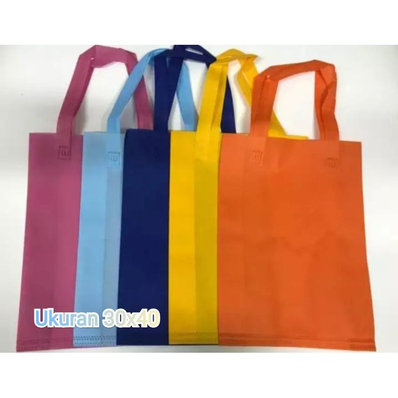 

Tas Spunbond Warna 30x40