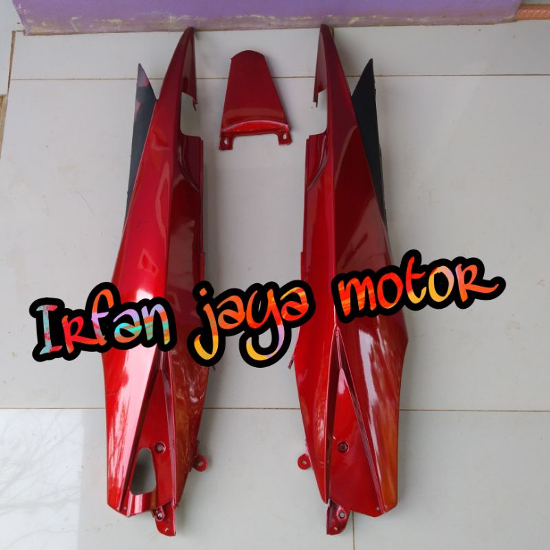 Cover body belakang Yamaha Jupiter MX old merah