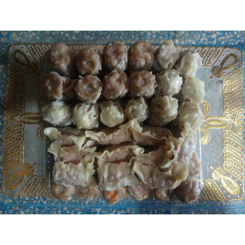 

DIMSUM "AL-FAZZA" HARGA MURAH RASA BINTANG LIMA