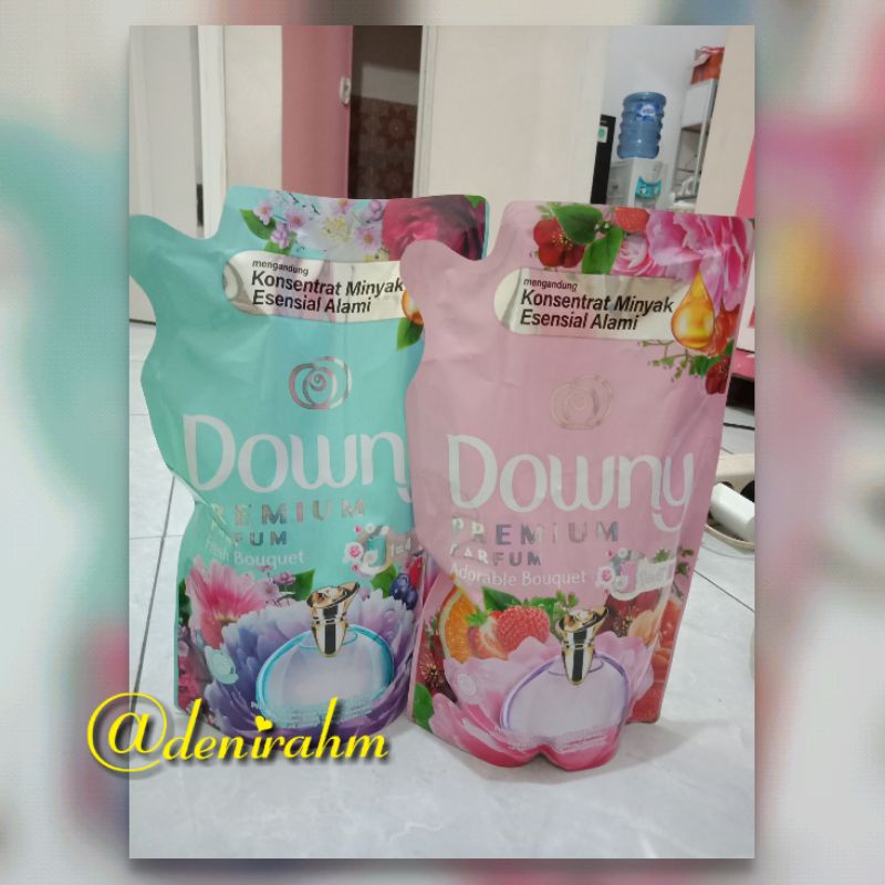Downy Pewangi Pakaian 550ml Premium Parfum