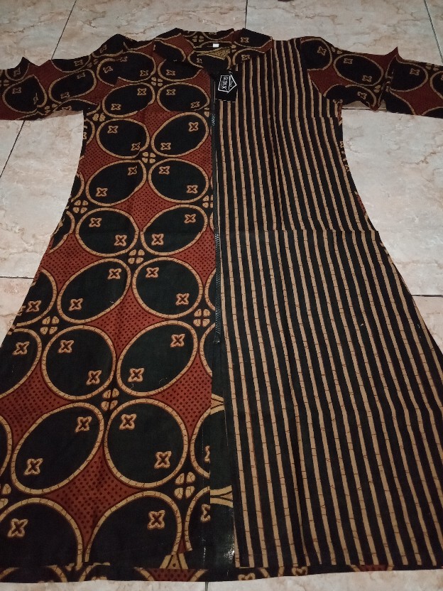 Cod Terlaris Serut Genes Jelita Tunic Navbor Yelbor Whitbor Creambor Tunik Batik Modern