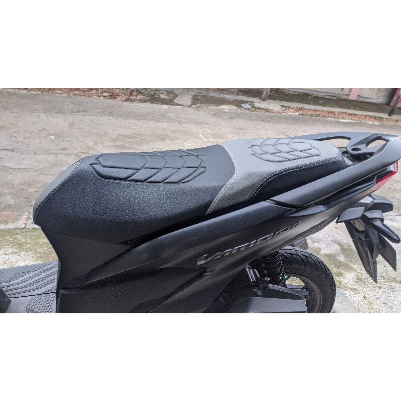 Jok modifikasi Custom Vario 150 / 125 /Jok Vario
